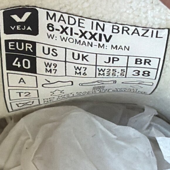 Veja Campo Leather Sneakers Extra White/Black Unisex Size EU40 US9W/7M - Picture 7 of 8